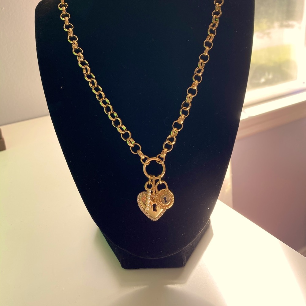 NWT Sugarfix Gold tone lock and key heart necklace